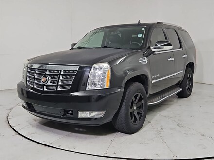 2014 CADILLAC Escalade Base (Discontinued) SUV