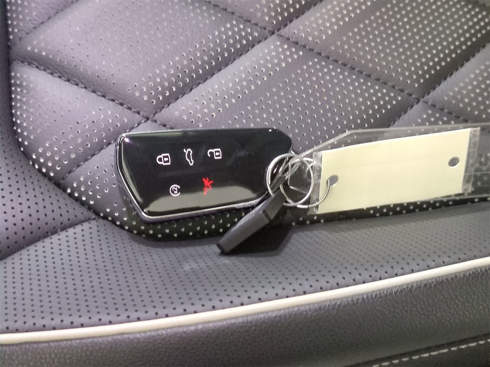 Thumbnail: 2025 Volkswagen Atlas - 38