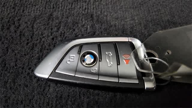 Thumbnail: 2016 BMW X5 - 33