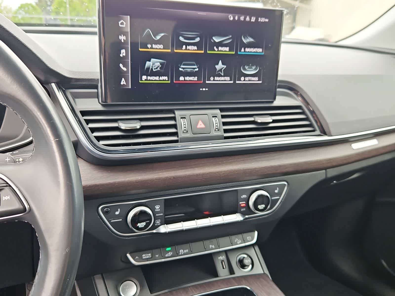 Thumbnail: 2021 Audi Q5 - 27