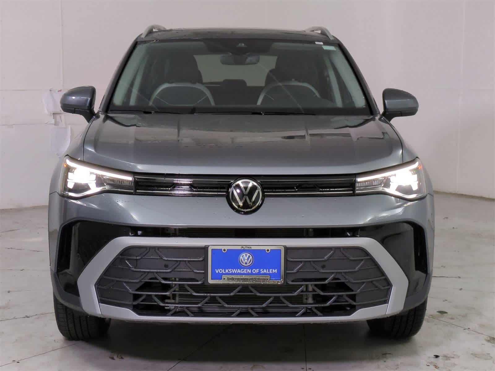 Thumbnail: 2025 Volkswagen Taos - 9