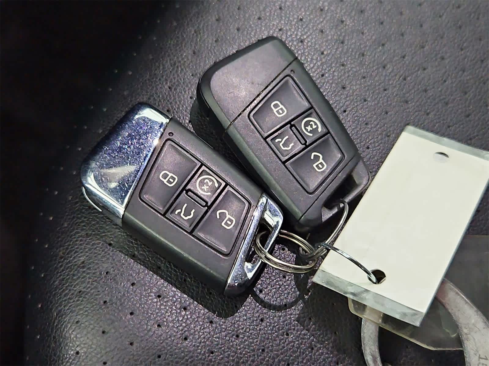 Thumbnail: 2021 Volkswagen Atlas - 38