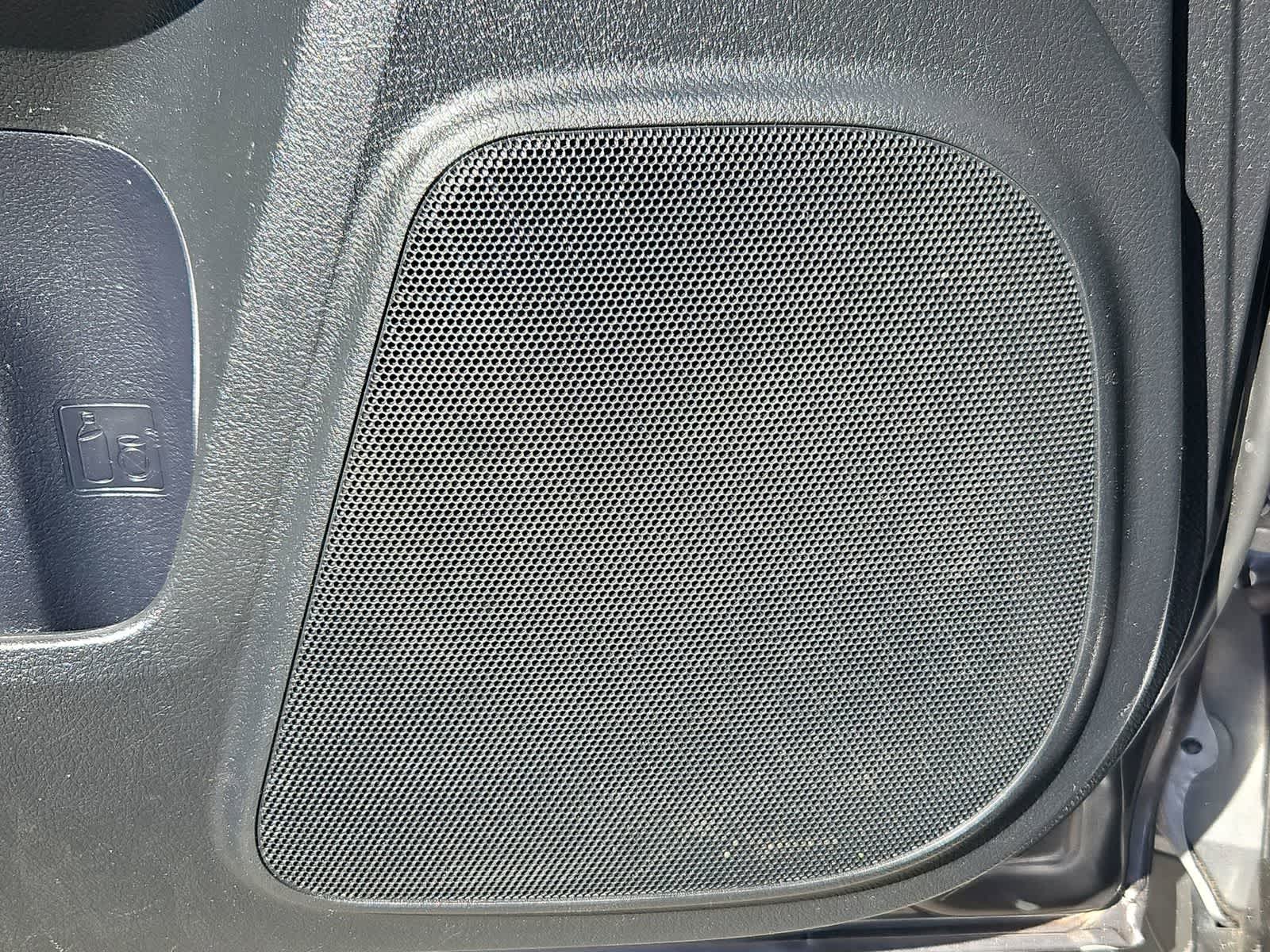 Thumbnail: 2018 Toyota 4Runner - 29