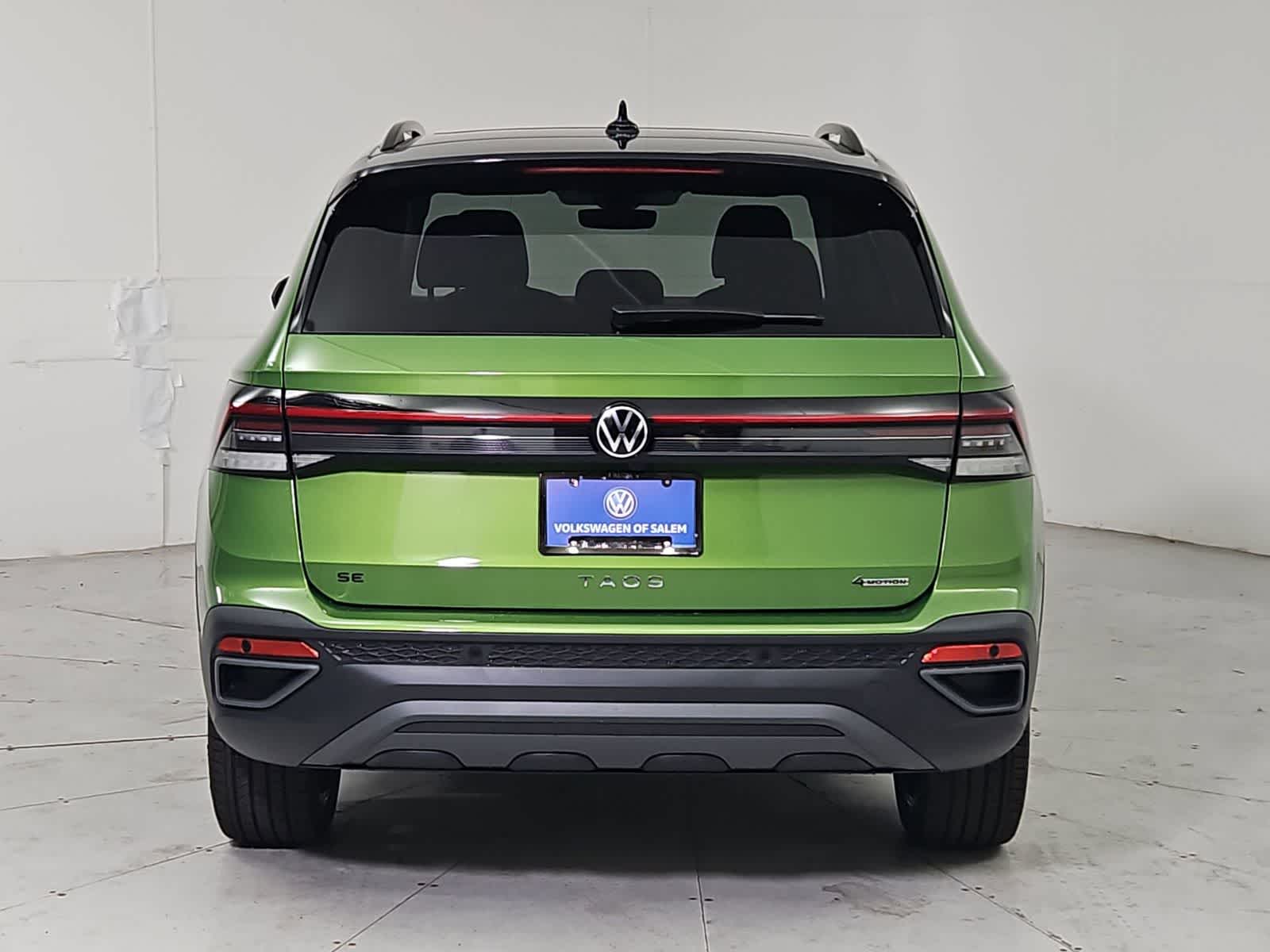 Thumbnail: 2026 Volkswagen Taos - 5