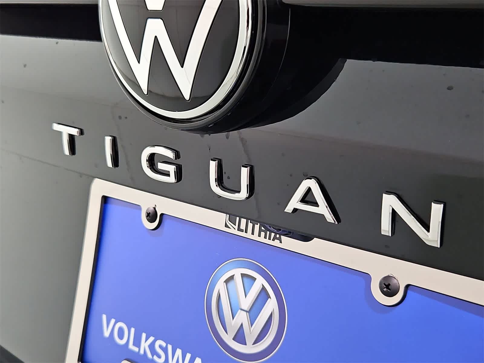 Thumbnail: 2025 Volkswagen Tiguan - 12