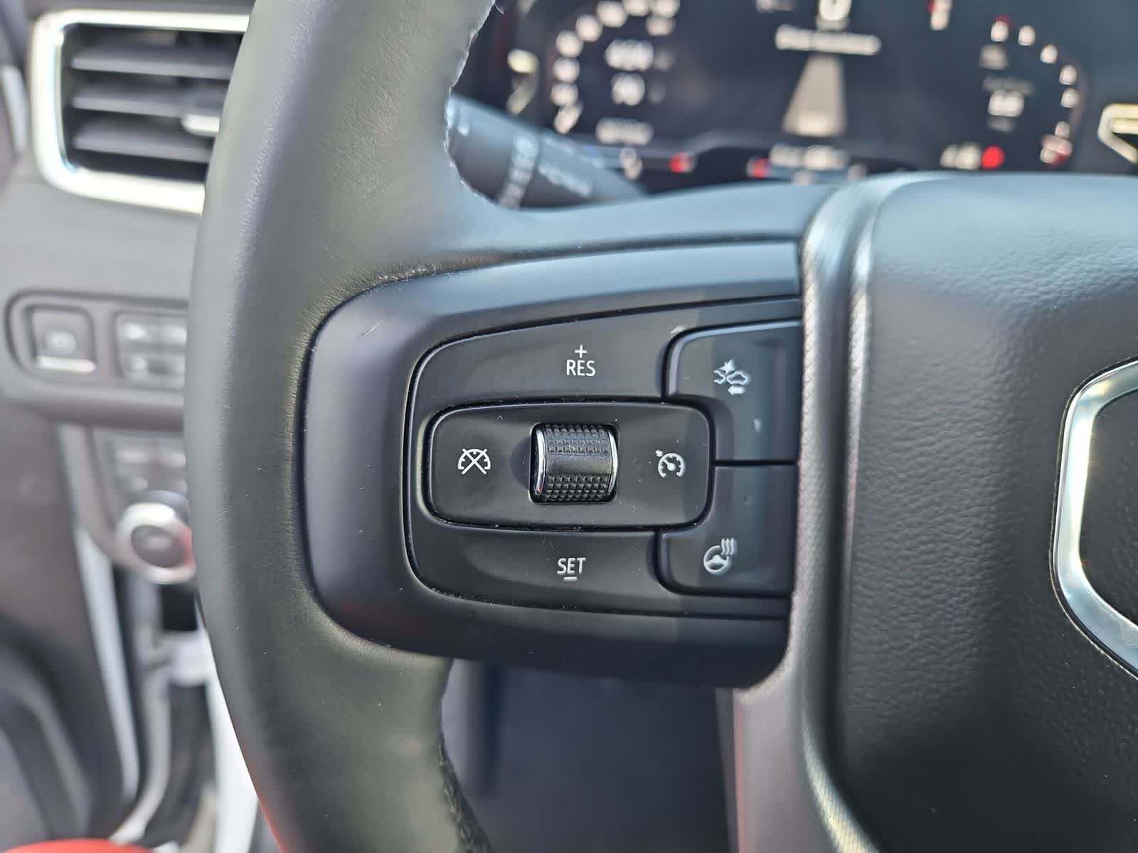 Thumbnail: 2023 GMC Yukon - 23