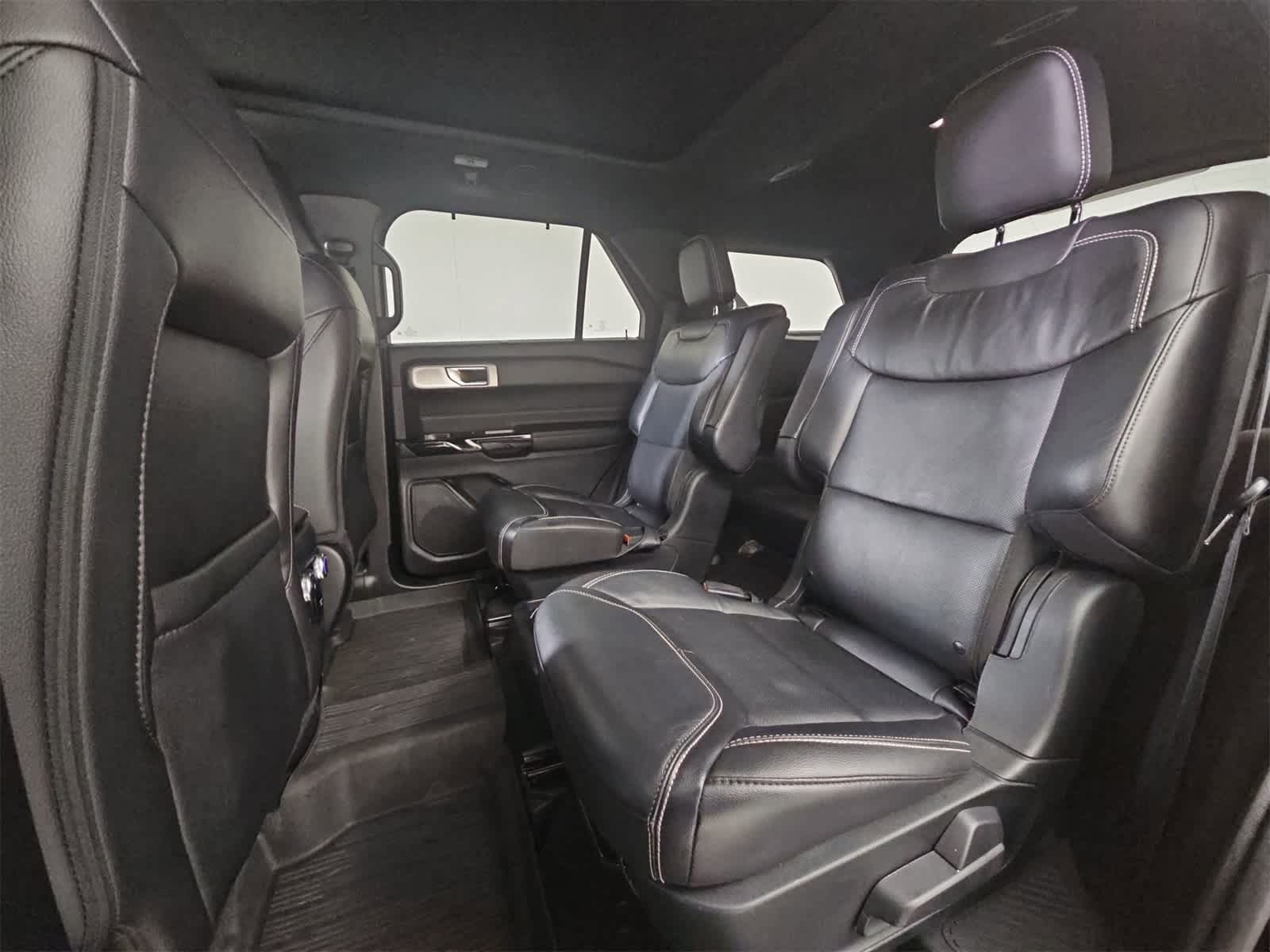 Thumbnail: 2021 Ford Explorer - 20