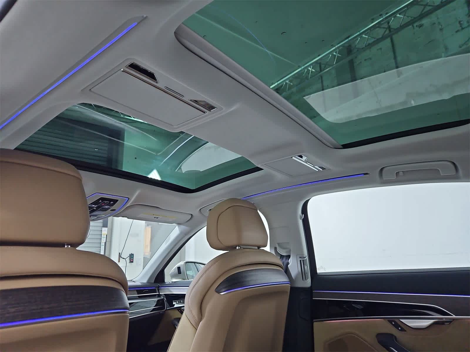 Thumbnail: 2020 Audi A8 - 22