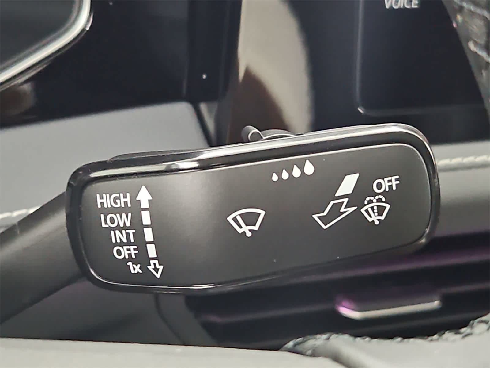 Thumbnail: 2025 Volkswagen Jetta - 27