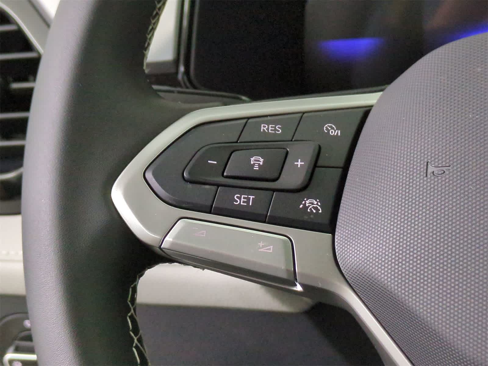 Thumbnail: 2025 Volkswagen Taos - 23