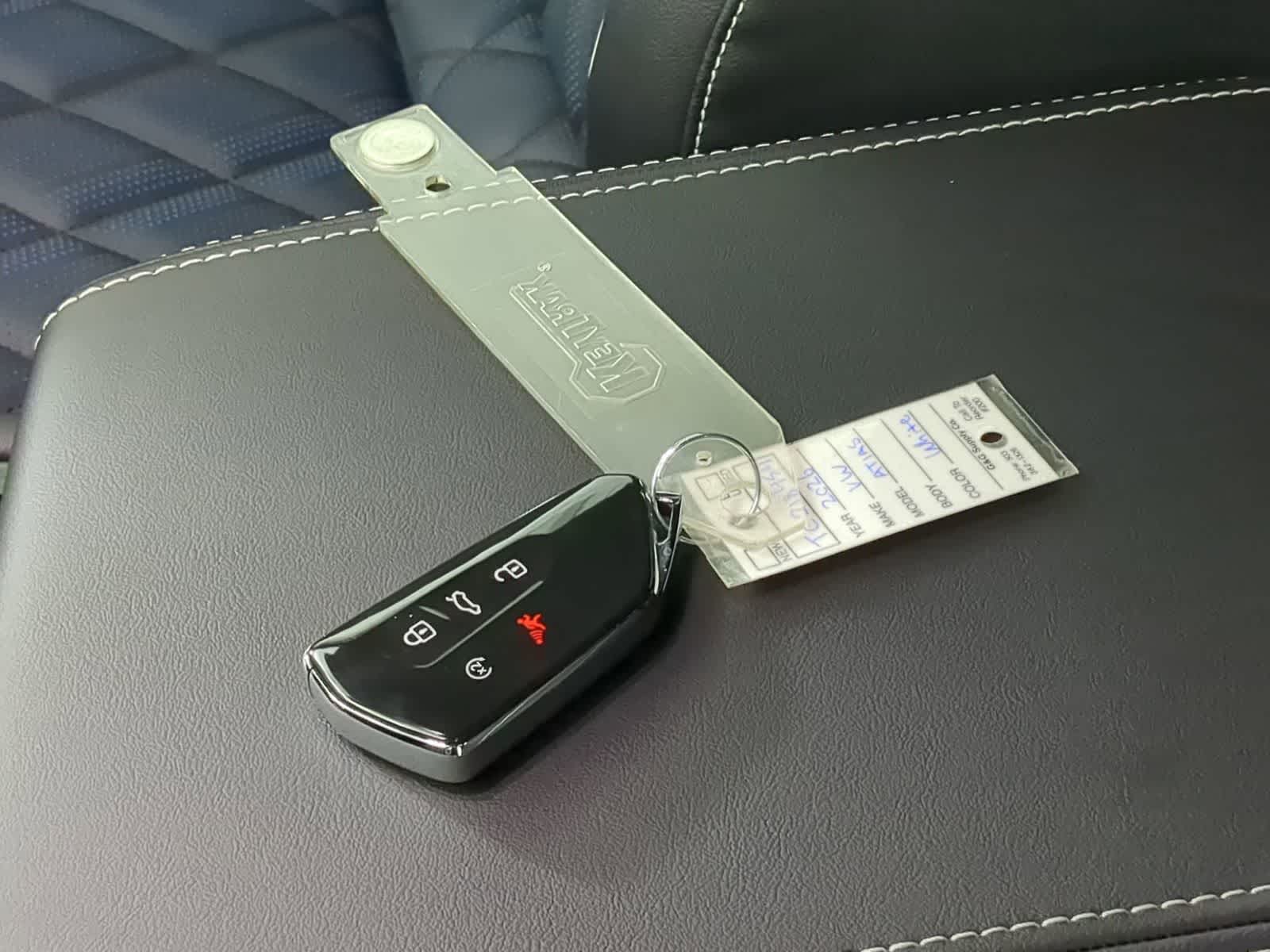 Thumbnail: 2026 Volkswagen Atlas - 33