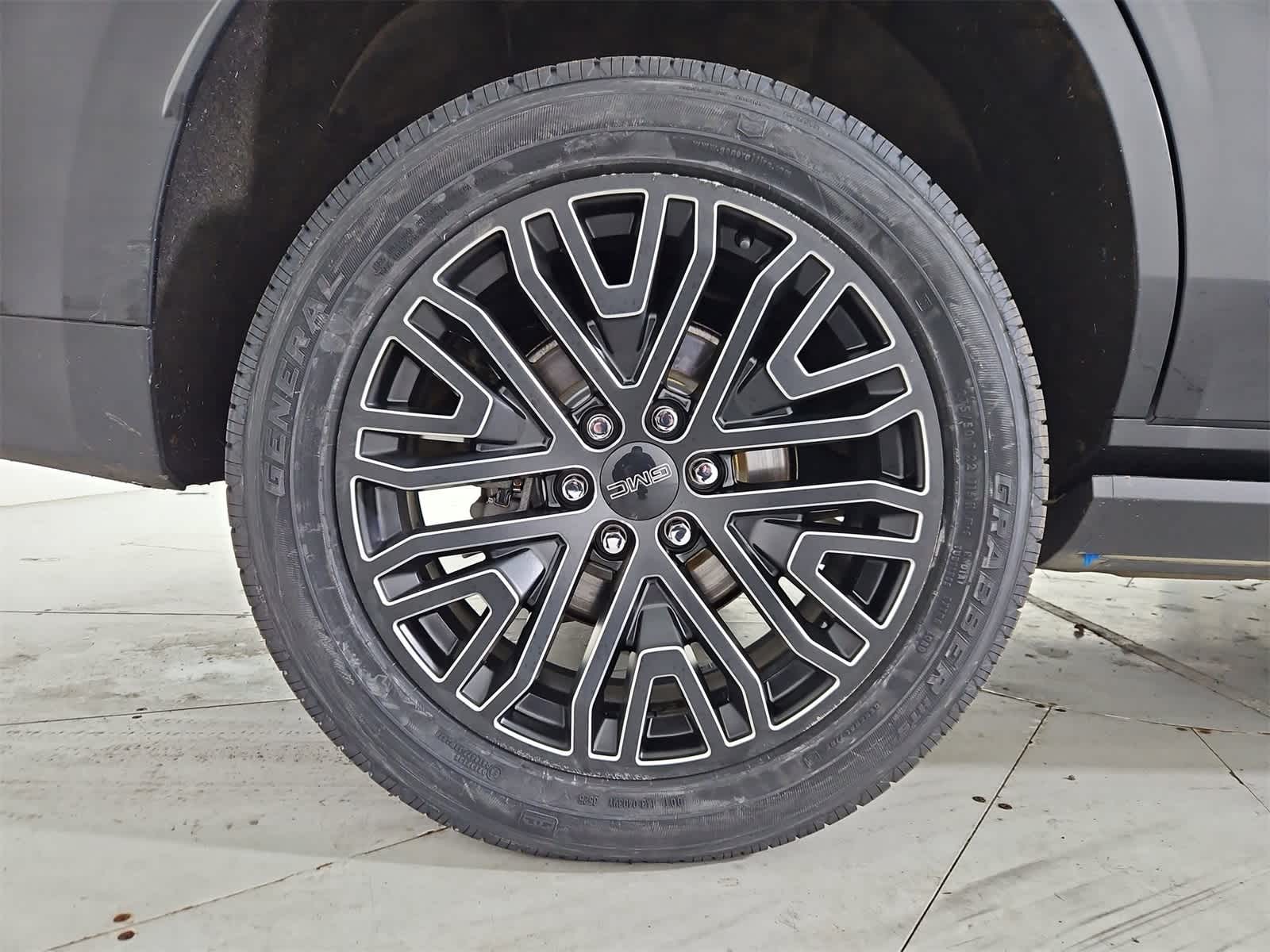 Thumbnail: 2021 GMC Yukon - 13