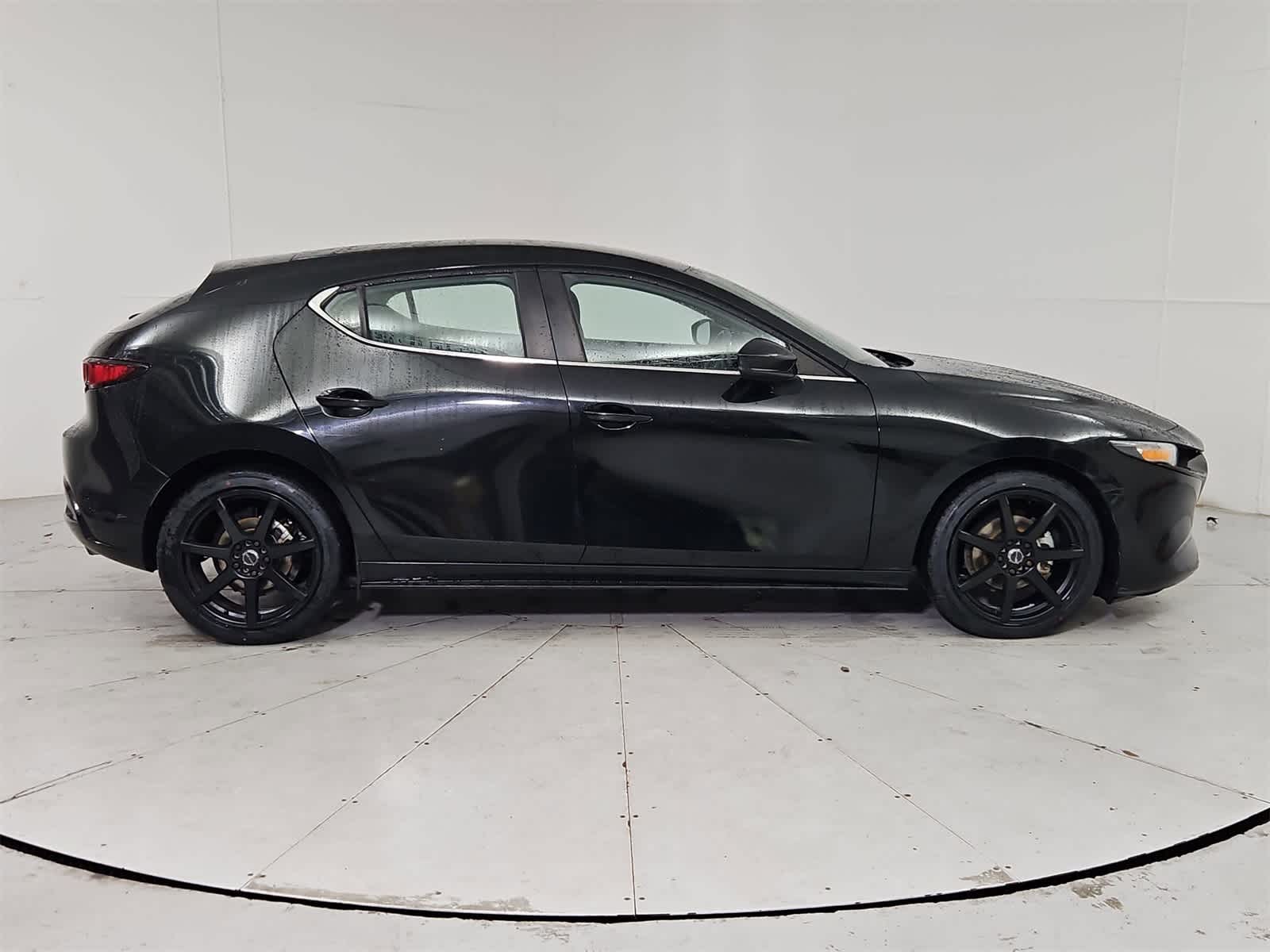 Thumbnail: 2019 Mazda Mazda3 - 7