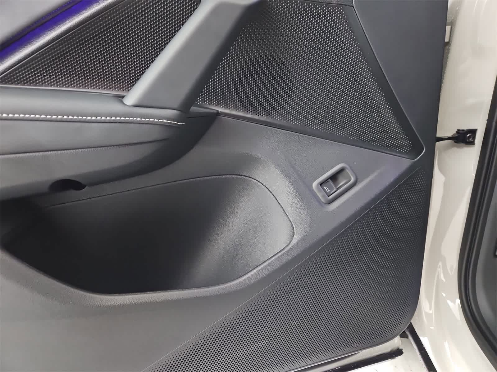 Thumbnail: 2026 Volkswagen Tiguan - 32