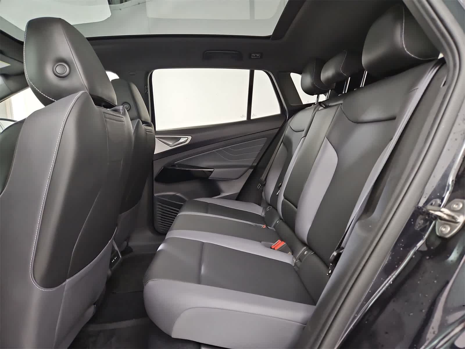 Thumbnail: 2023 Volkswagen ID.4 - 20