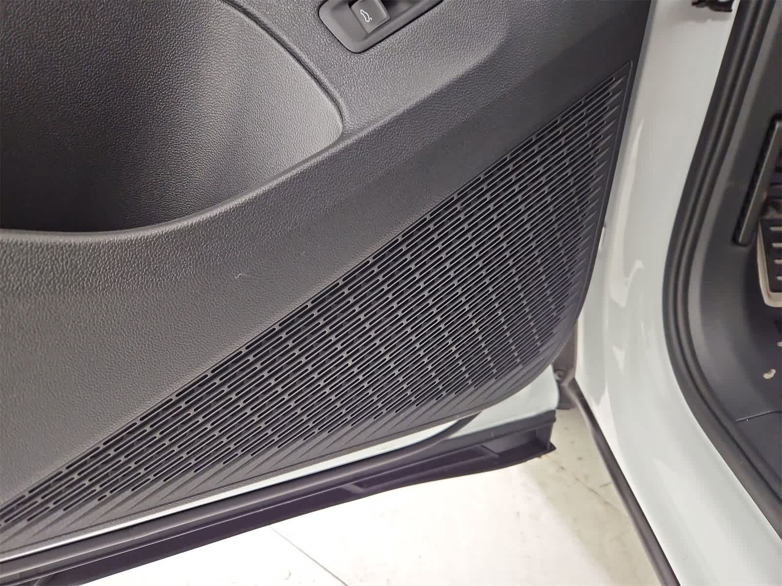 Thumbnail: 2026 Volkswagen Atlas - 32