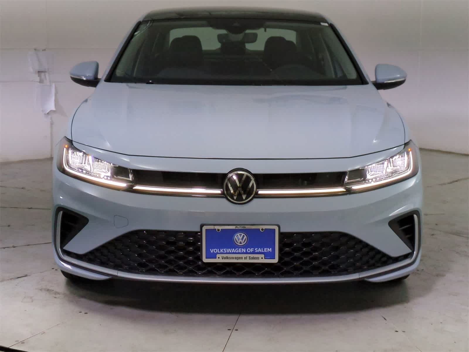 Thumbnail: 2025 Volkswagen Jetta - 9