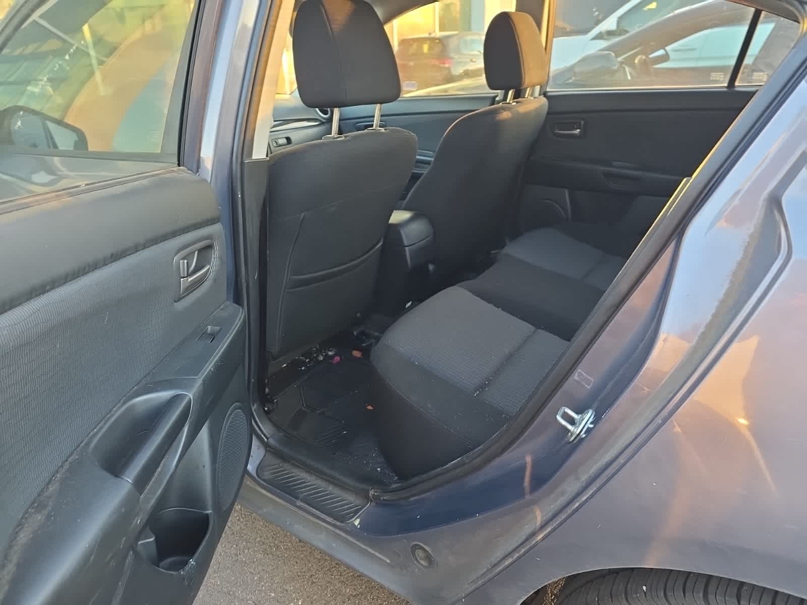 Thumbnail: 2008 Mazda Mazda3 - 13