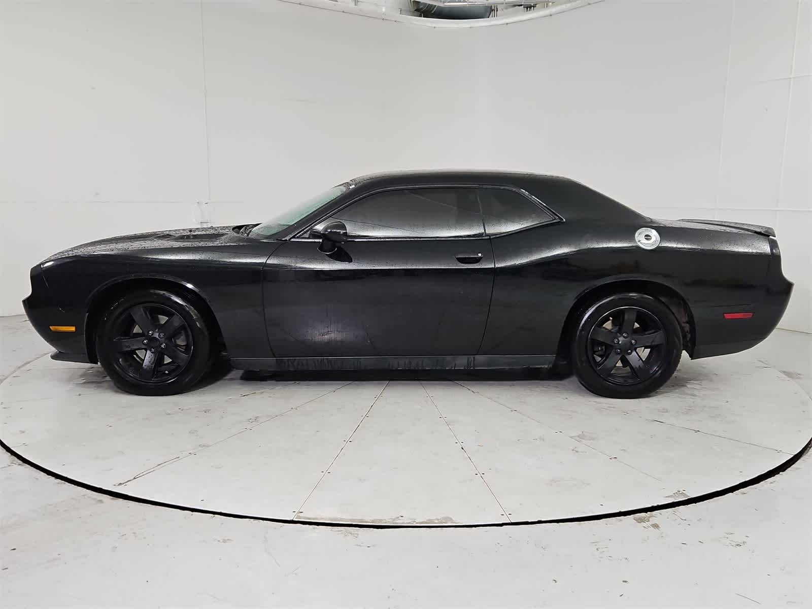 Thumbnail: 2012 Dodge Challenger - 3