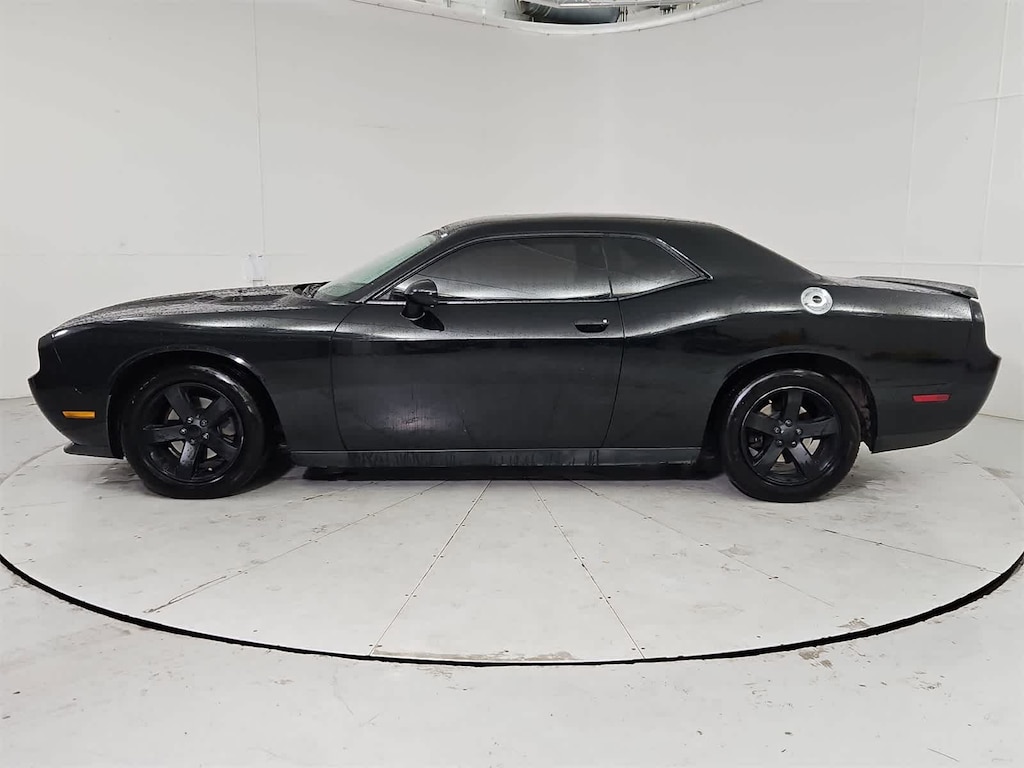Used 2012 Dodge Challenger SXT Coupe