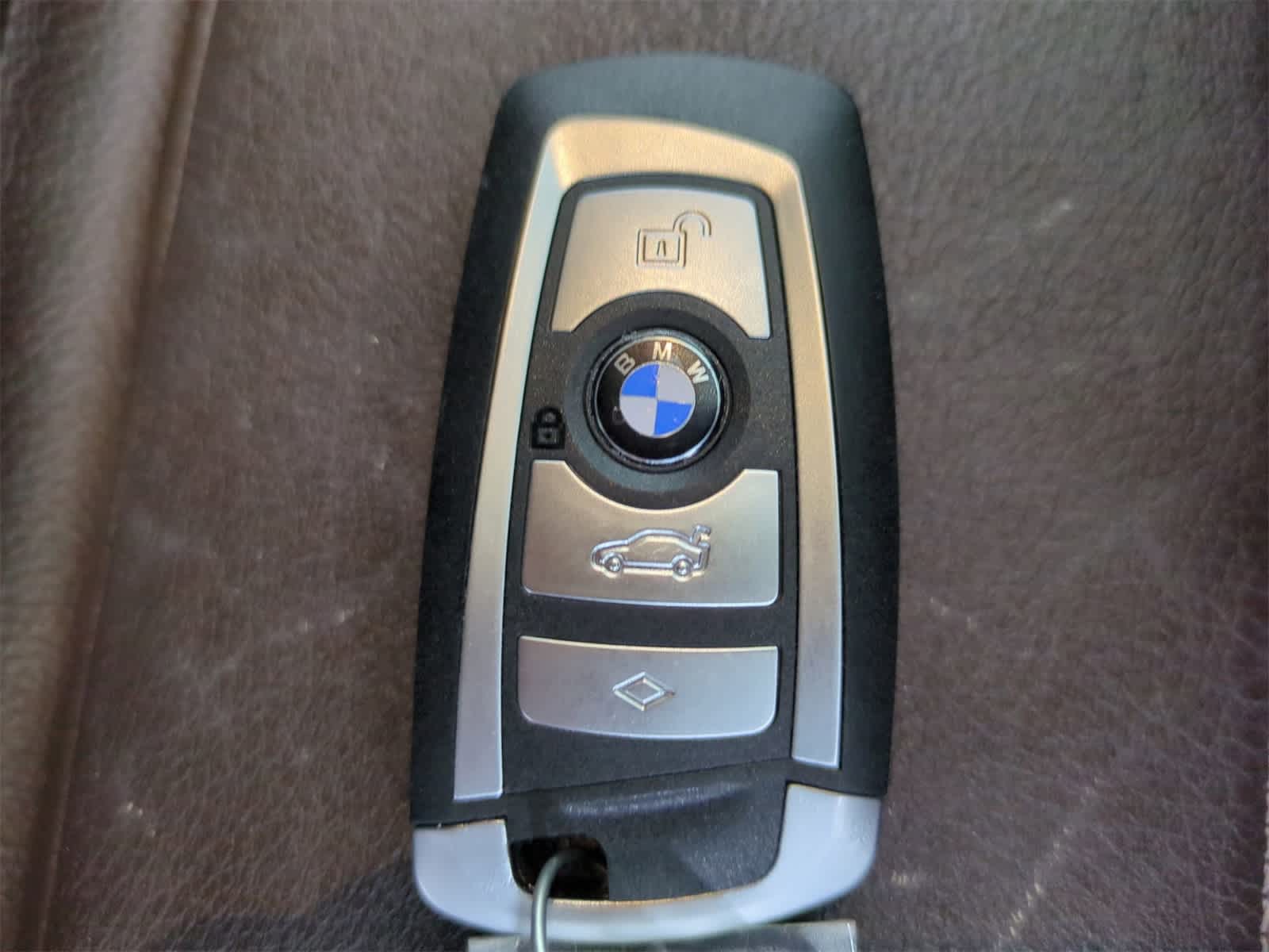 Thumbnail: 2017 BMW X1 - 33