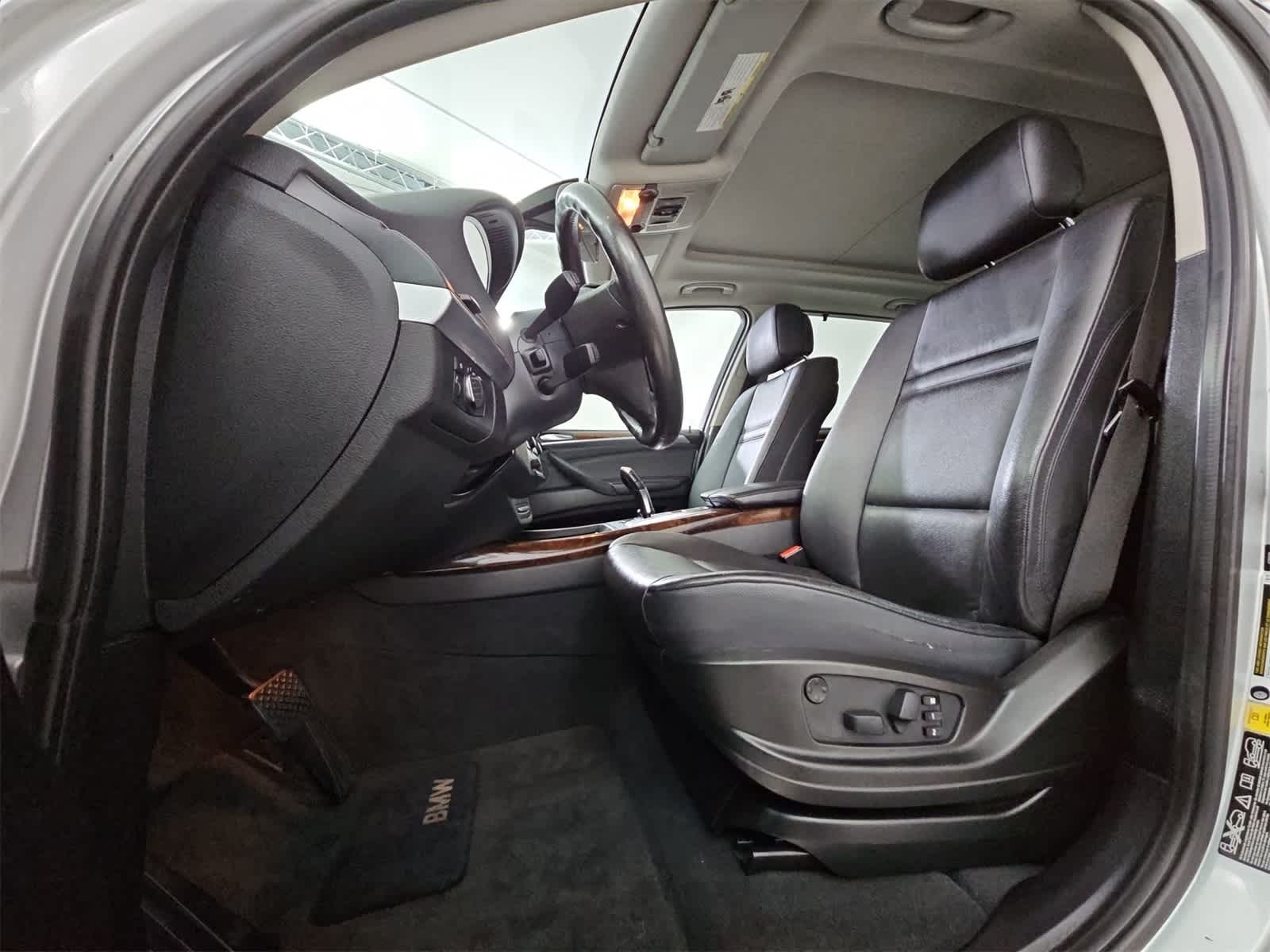 Thumbnail: 2013 BMW X5 - 16