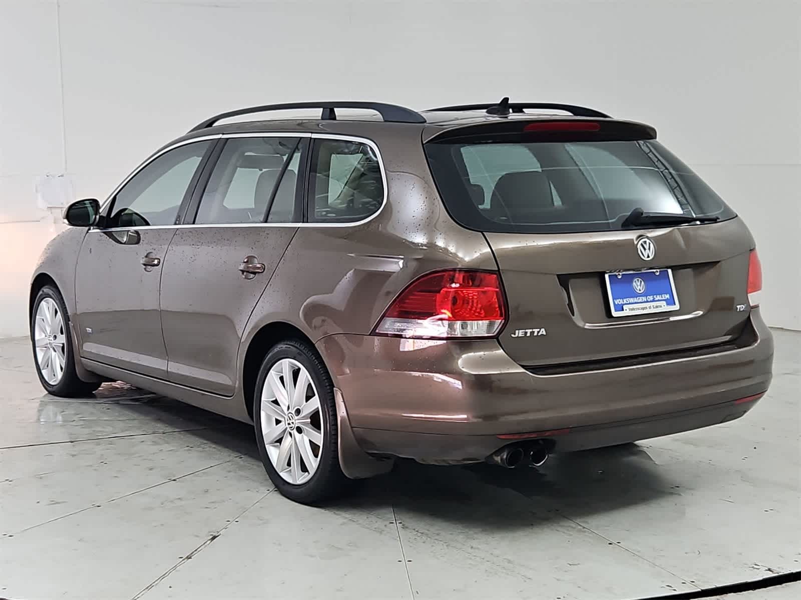 Thumbnail: 2011 Volkswagen Jetta - 4
