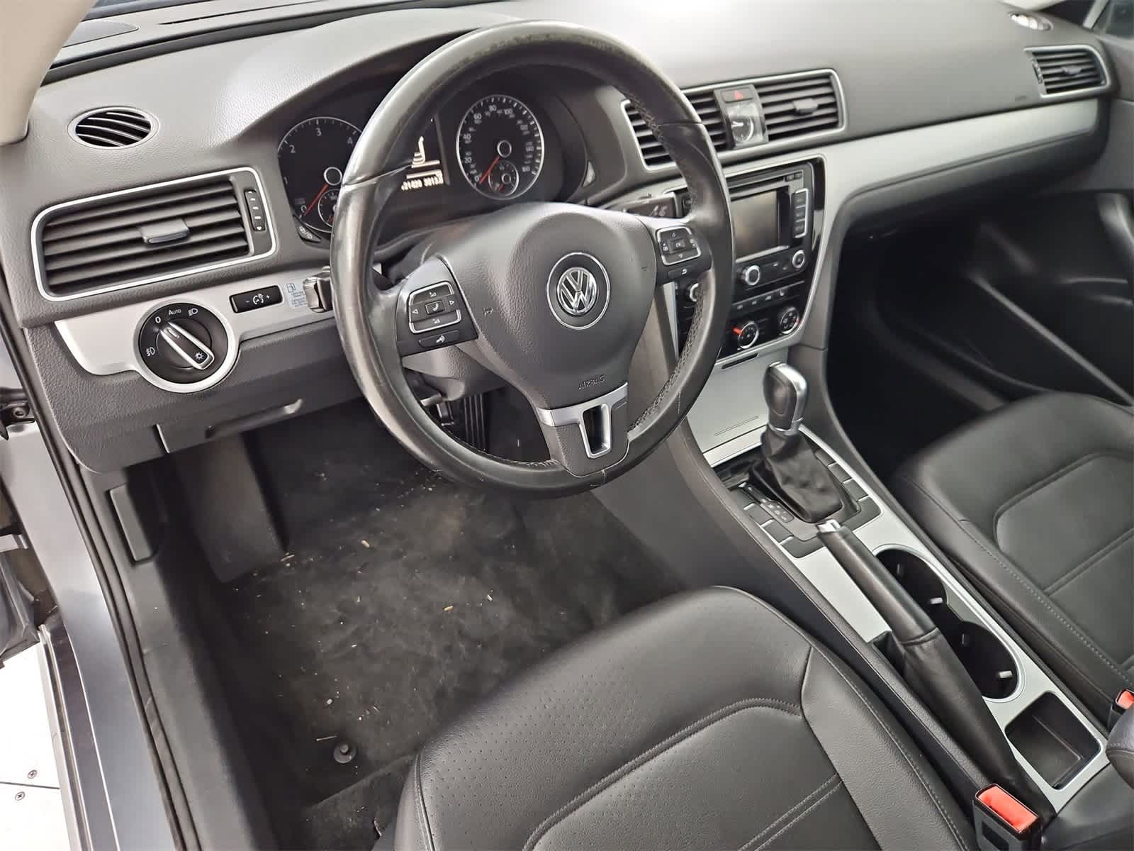 Thumbnail: 2013 Volkswagen Passat - 2