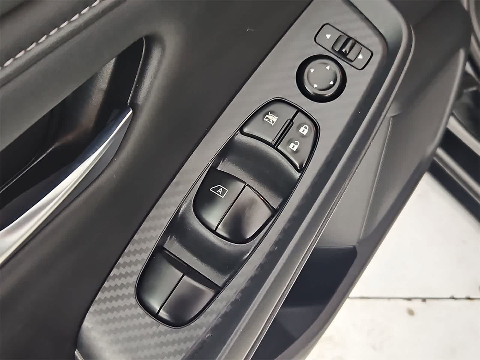 Thumbnail: 2021 Nissan Sentra - 17