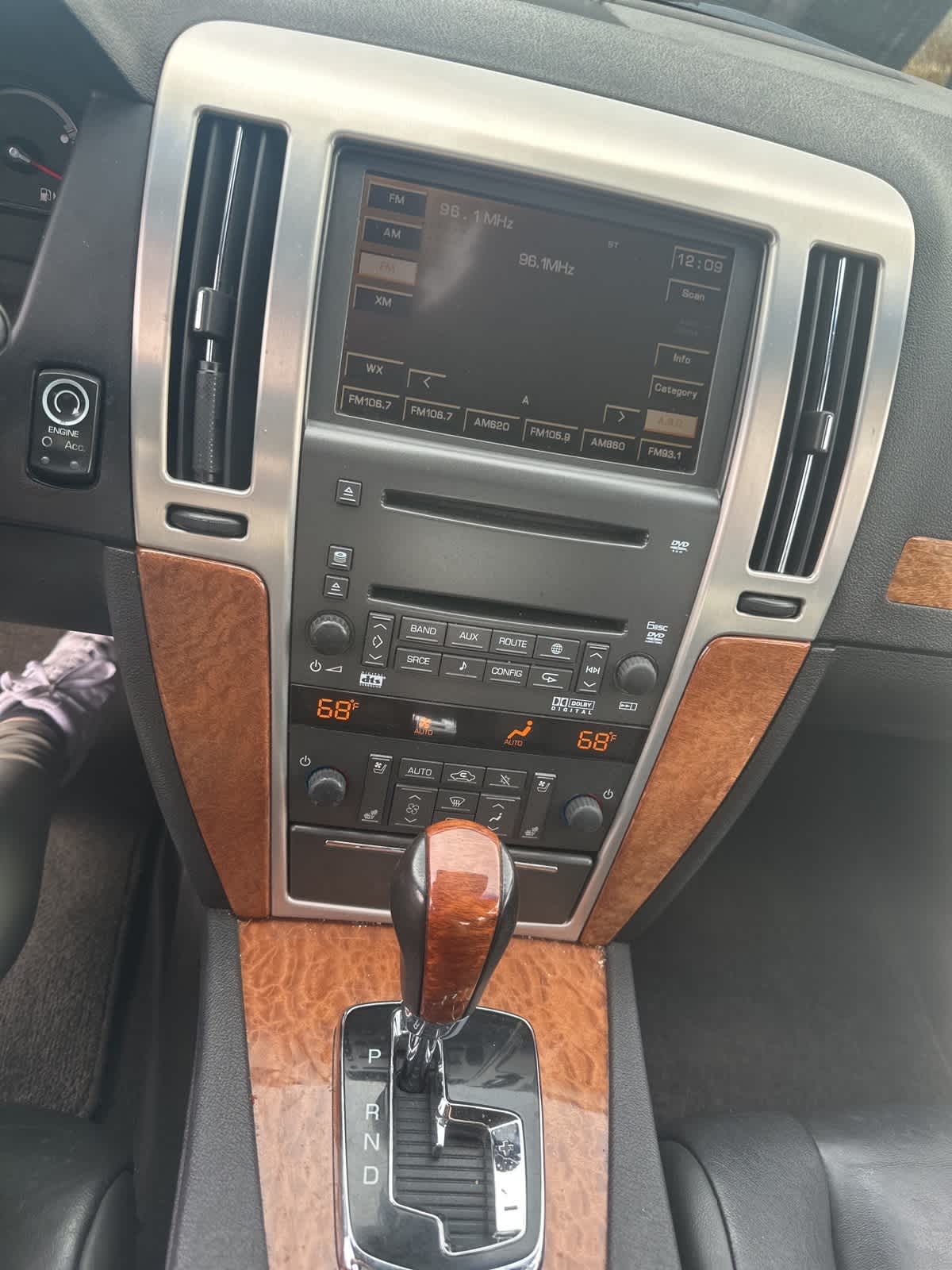 Thumbnail: 2011 Cadillac STS - 5