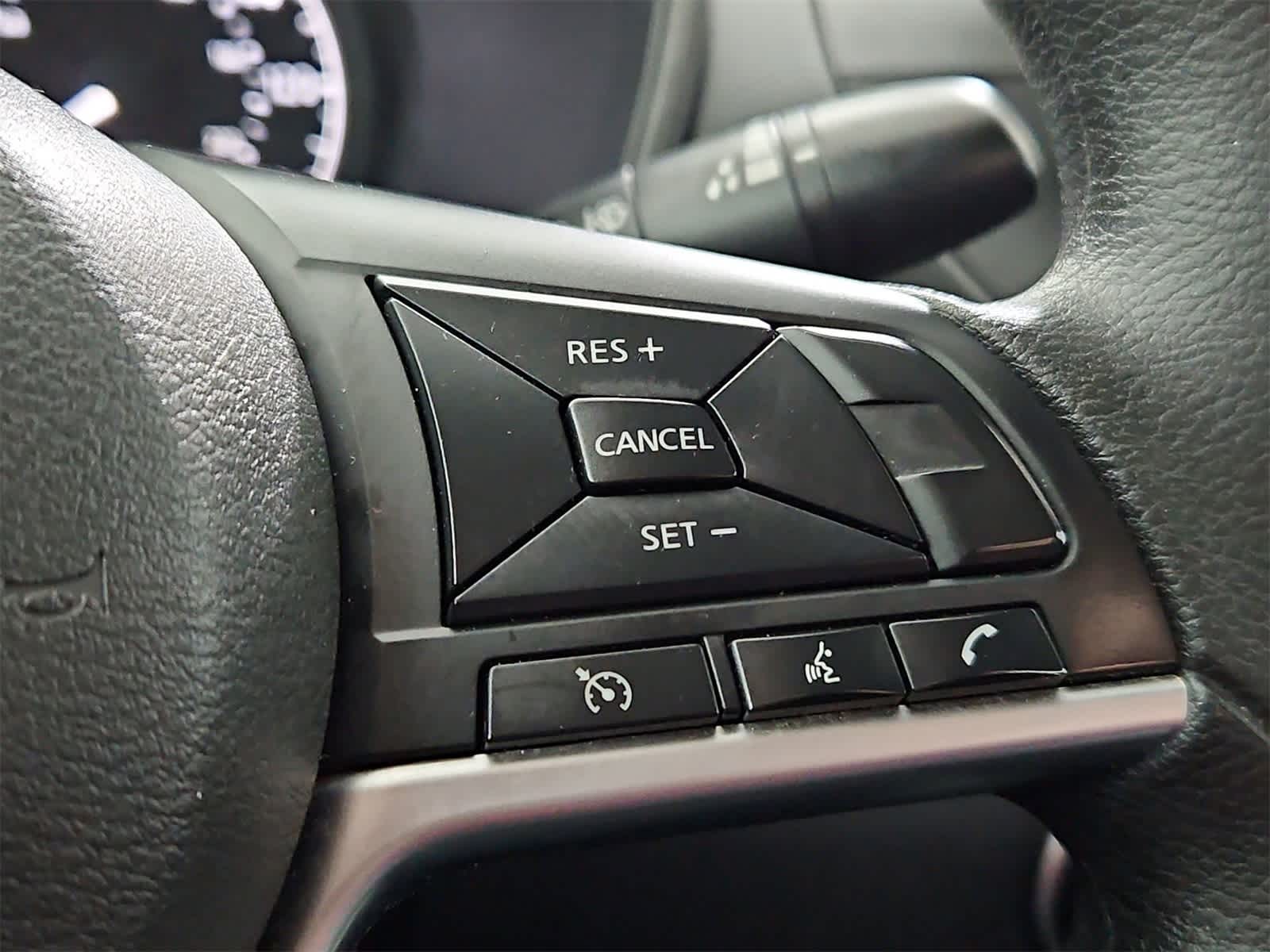 Thumbnail: 2022 Nissan Altima - 24