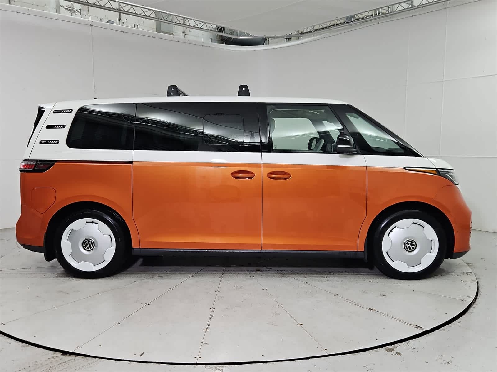 Thumbnail: 2025 Volkswagen ID.Buzz - 7