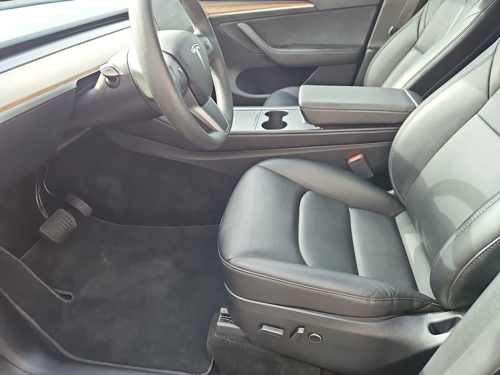 Thumbnail: 2024 Tesla Model Y - 16