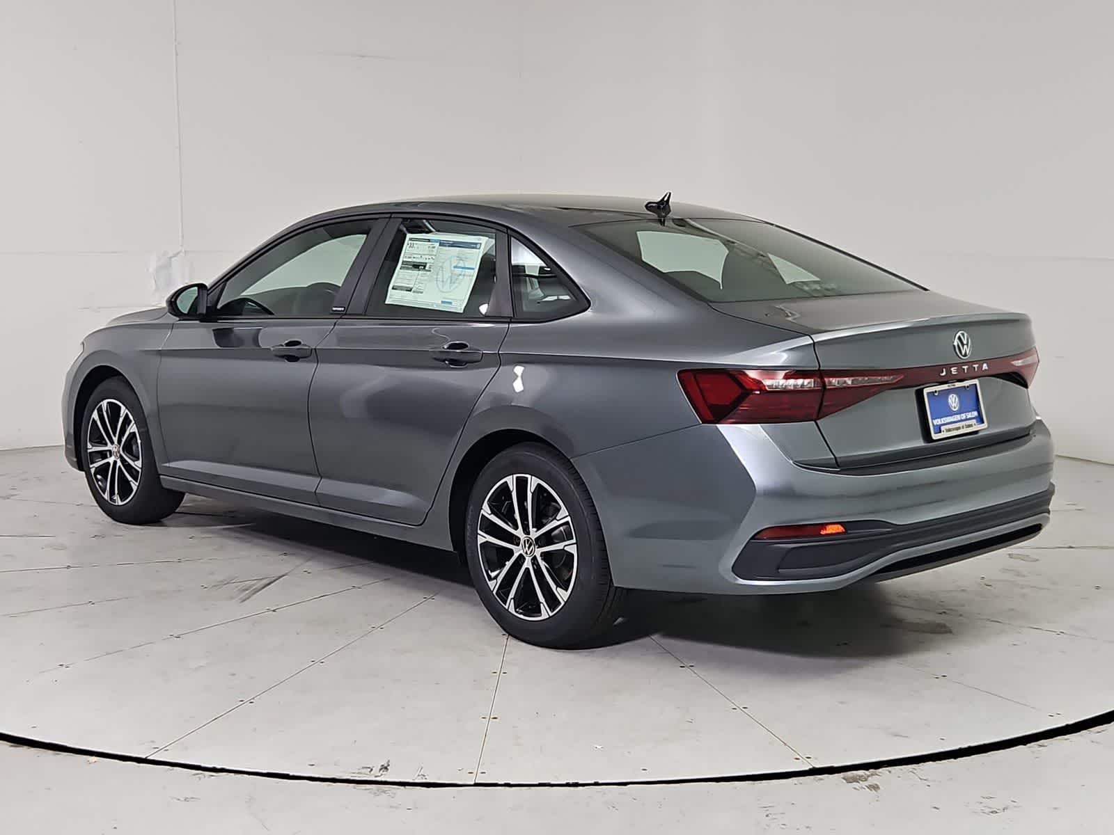 Thumbnail: 2026 Volkswagen Jetta - 4