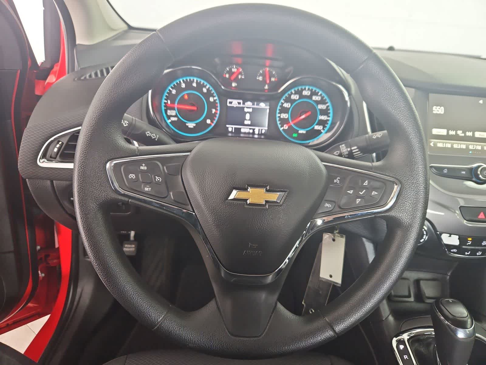 Thumbnail: 2018 Chevrolet Cruze - 21