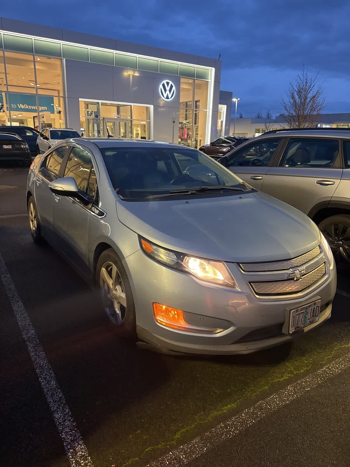 Thumbnail: 2013 Chevrolet Volt - 2