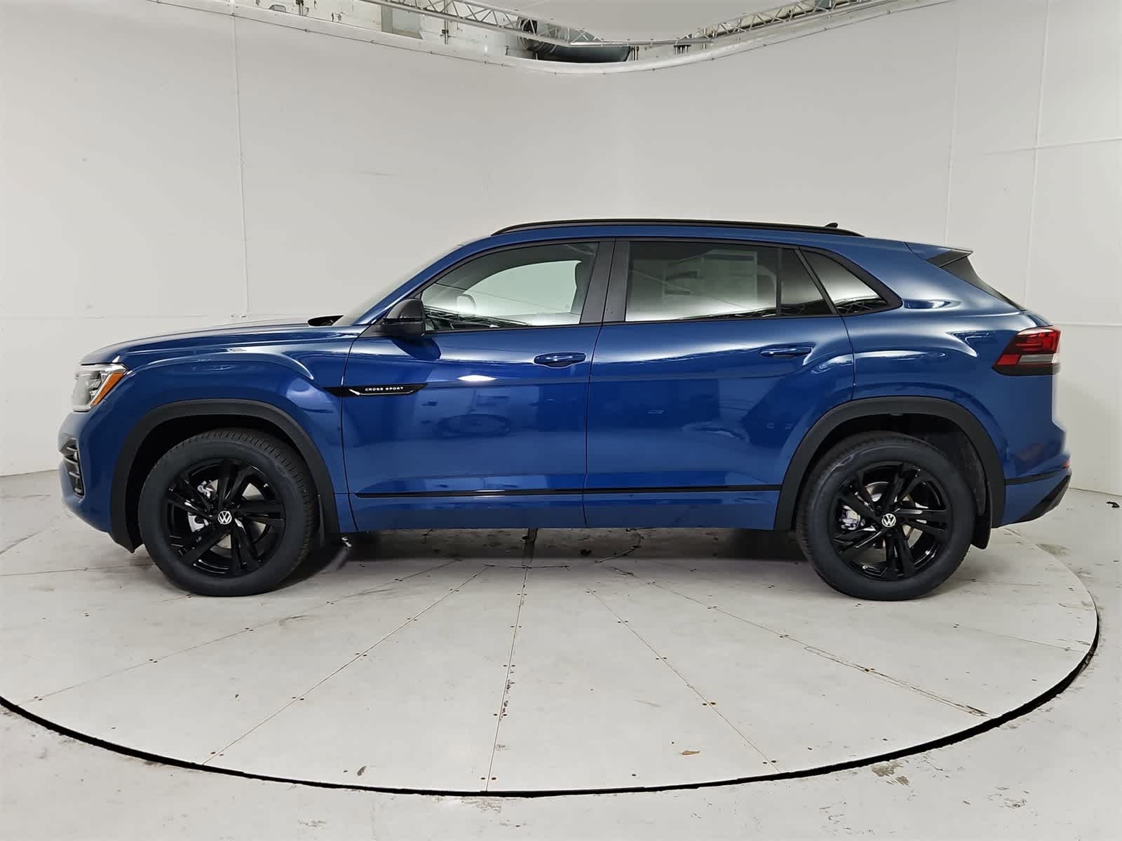 Thumbnail: 2026 Volkswagen Atlas - 3