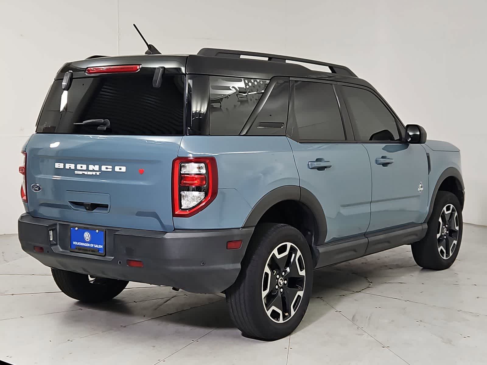 Thumbnail: 2021 Ford Bronco Sport - 6