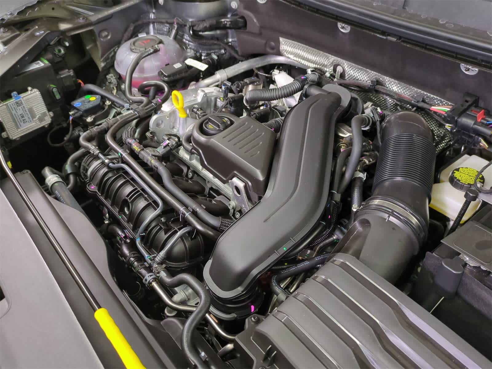 Thumbnail: 2025 Volkswagen Taos - 14