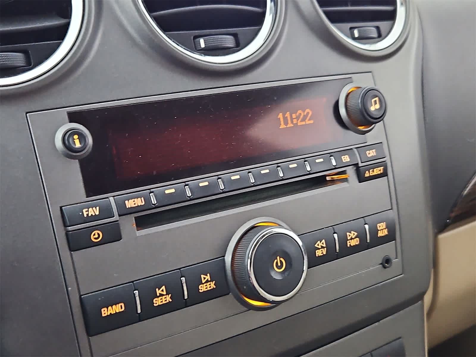 Thumbnail: 2008 Saturn VUE - 28