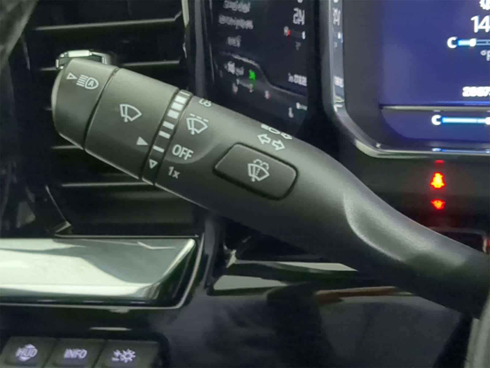 Thumbnail: 2022 Chevrolet Silverado 1500 - 25