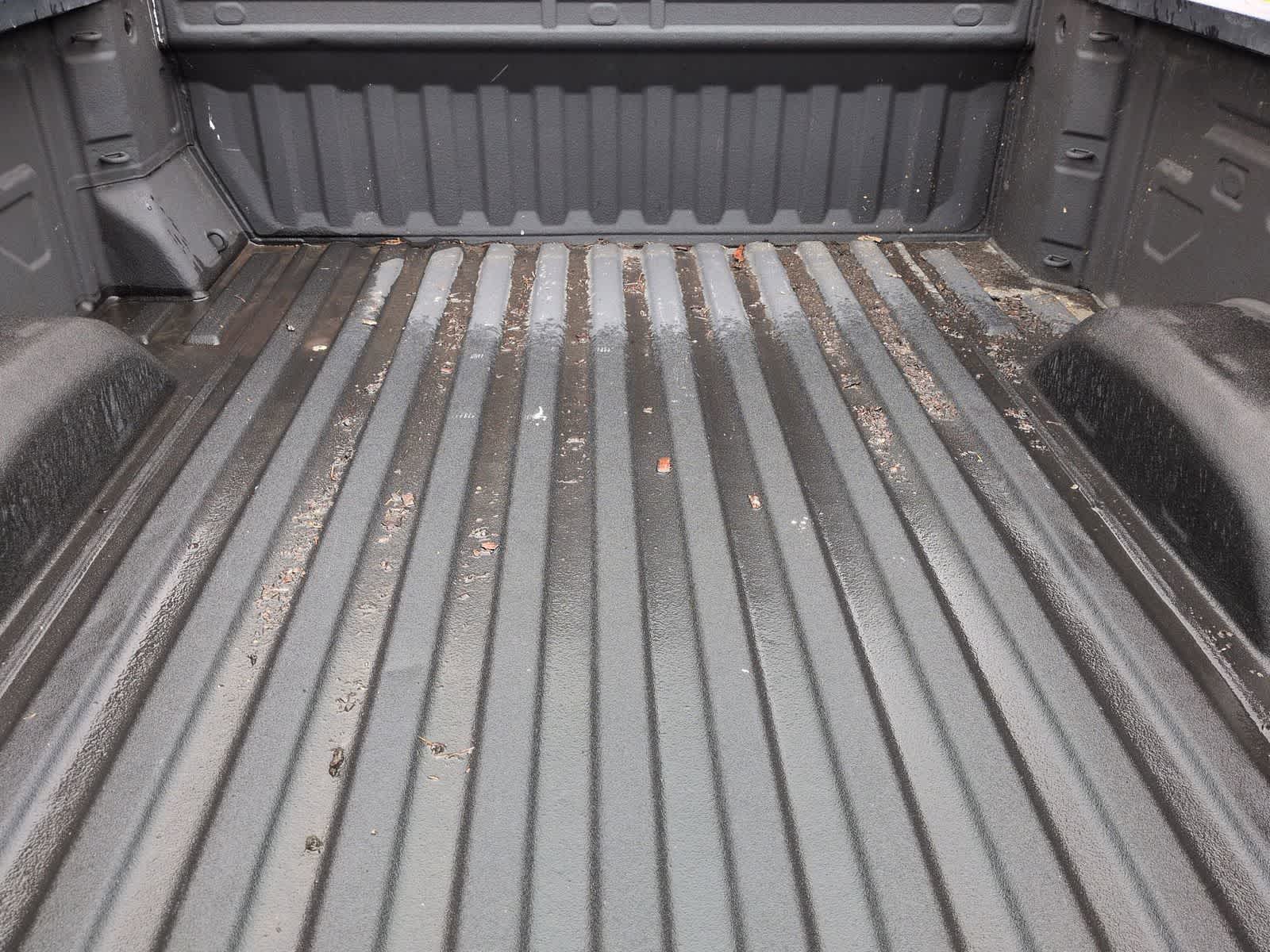 Thumbnail: 2020 GMC Sierra 2500 - 33