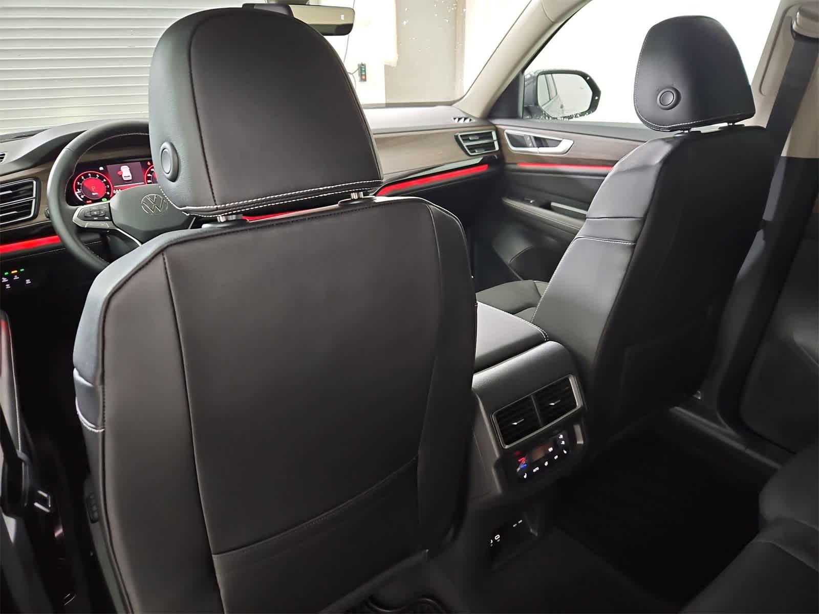 Thumbnail: 2026 Volkswagen Atlas - 18