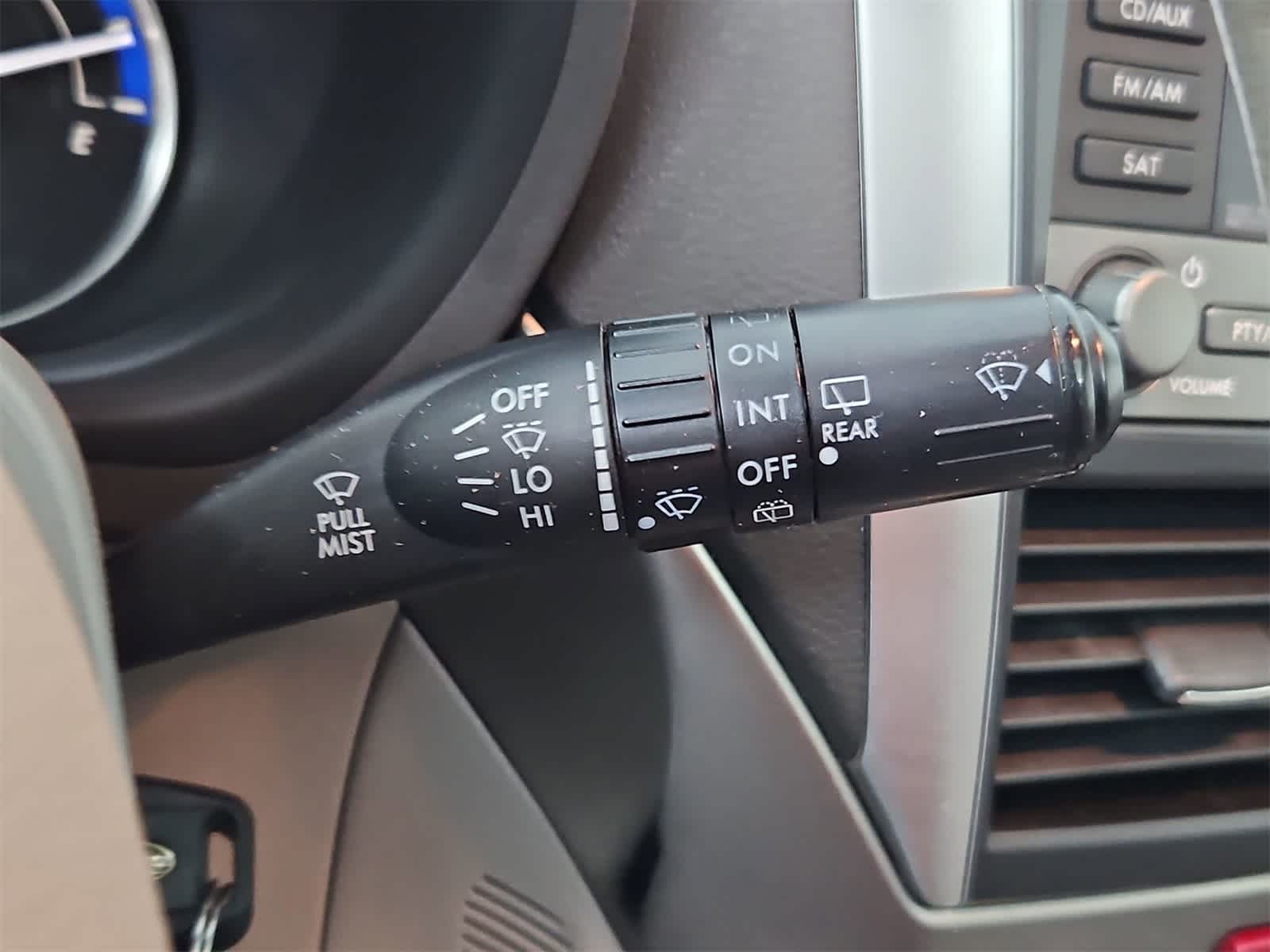 2010 Subaru Forester Limited 26