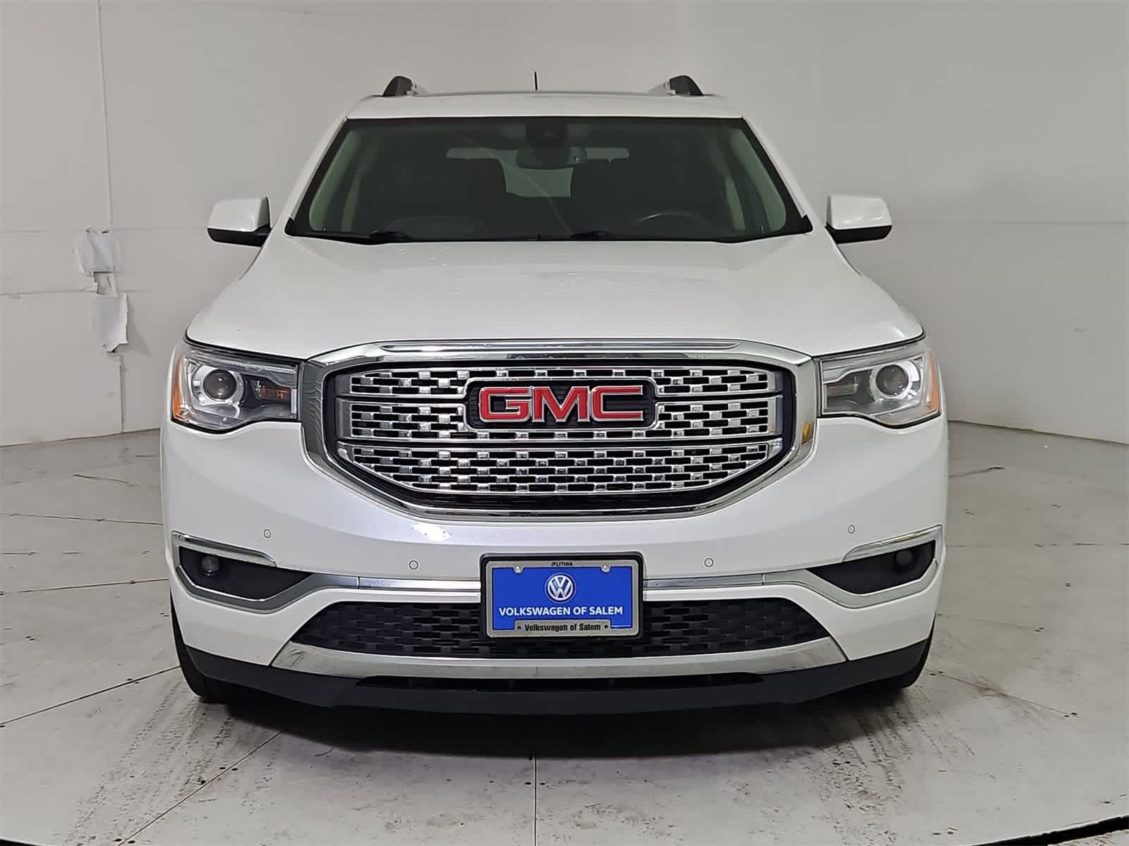 Thumbnail: 2017 GMC Acadia - 9