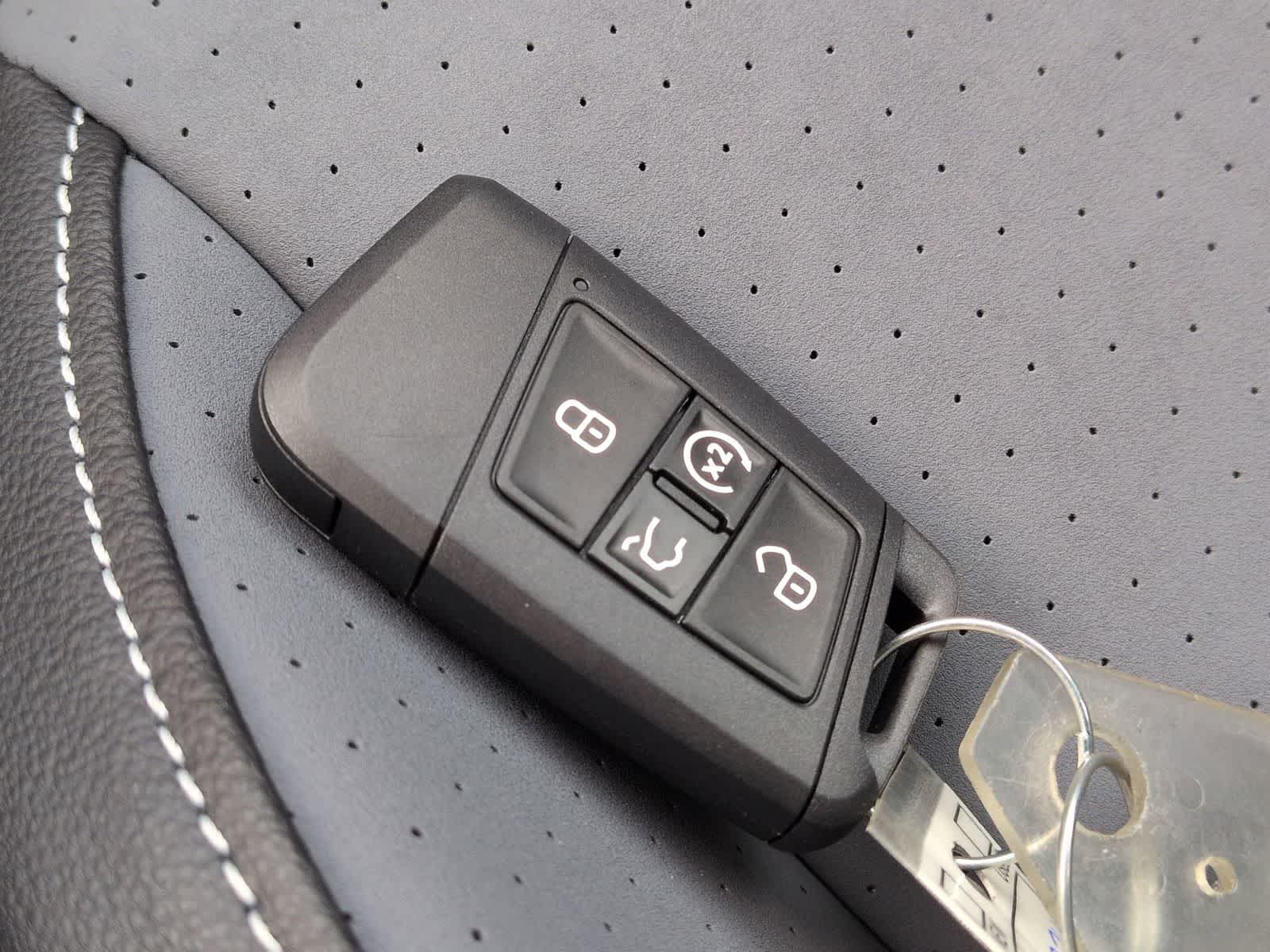 Thumbnail: 2026 Volkswagen Jetta - 35