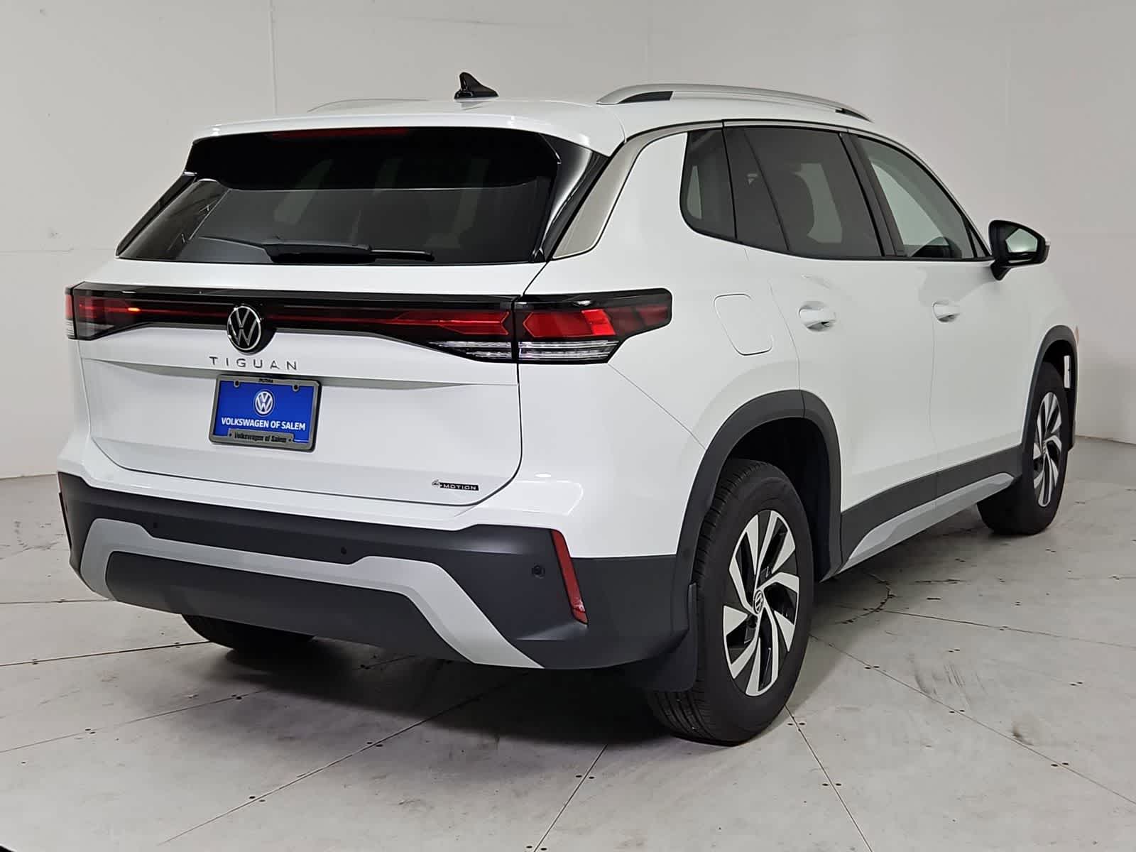 Thumbnail: 2026 Volkswagen Tiguan - 6