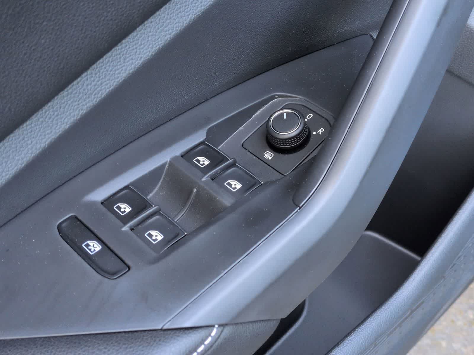 Thumbnail: 2026 Volkswagen Jetta - 17