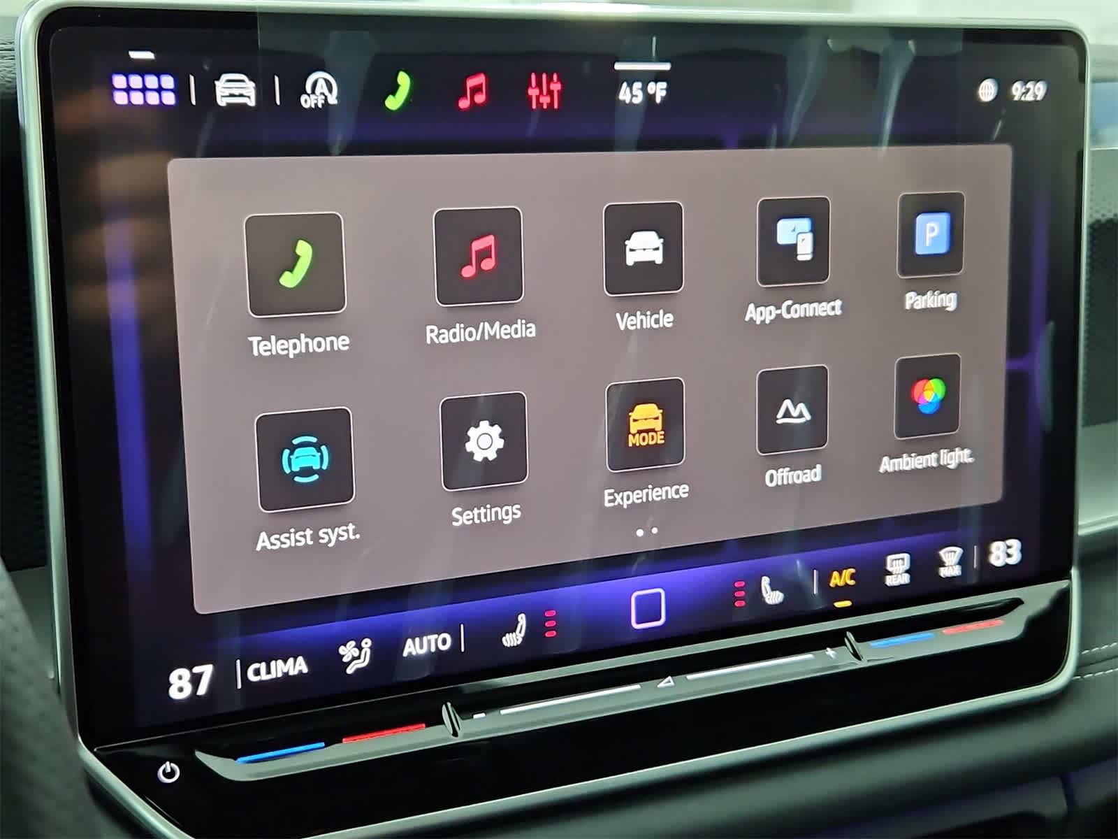 Thumbnail: 2026 Volkswagen Tiguan - 30