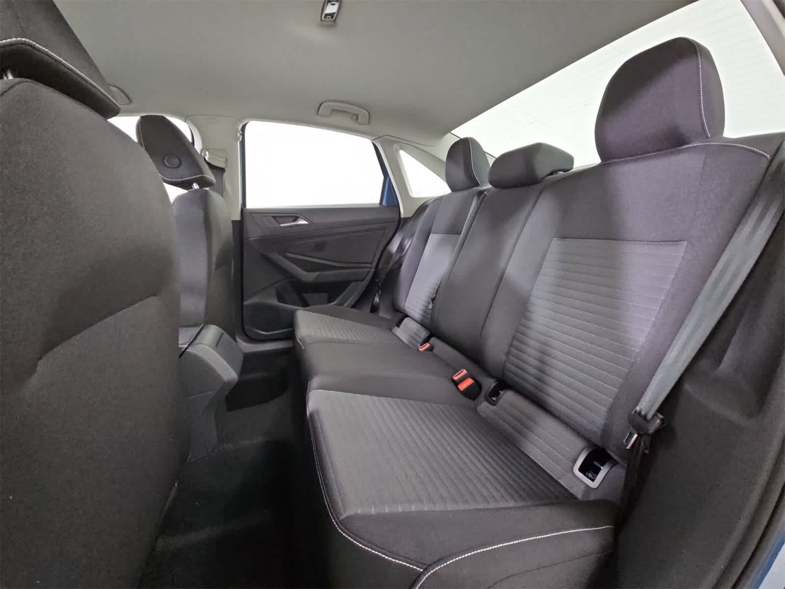 Thumbnail: 2025 Volkswagen Jetta - 19